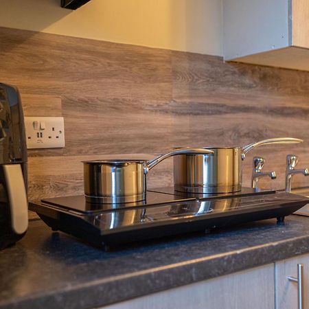 Stanwick Studio, Cosy Country Studio, Sleeps 4, Parking, Wifi Екстериор снимка
