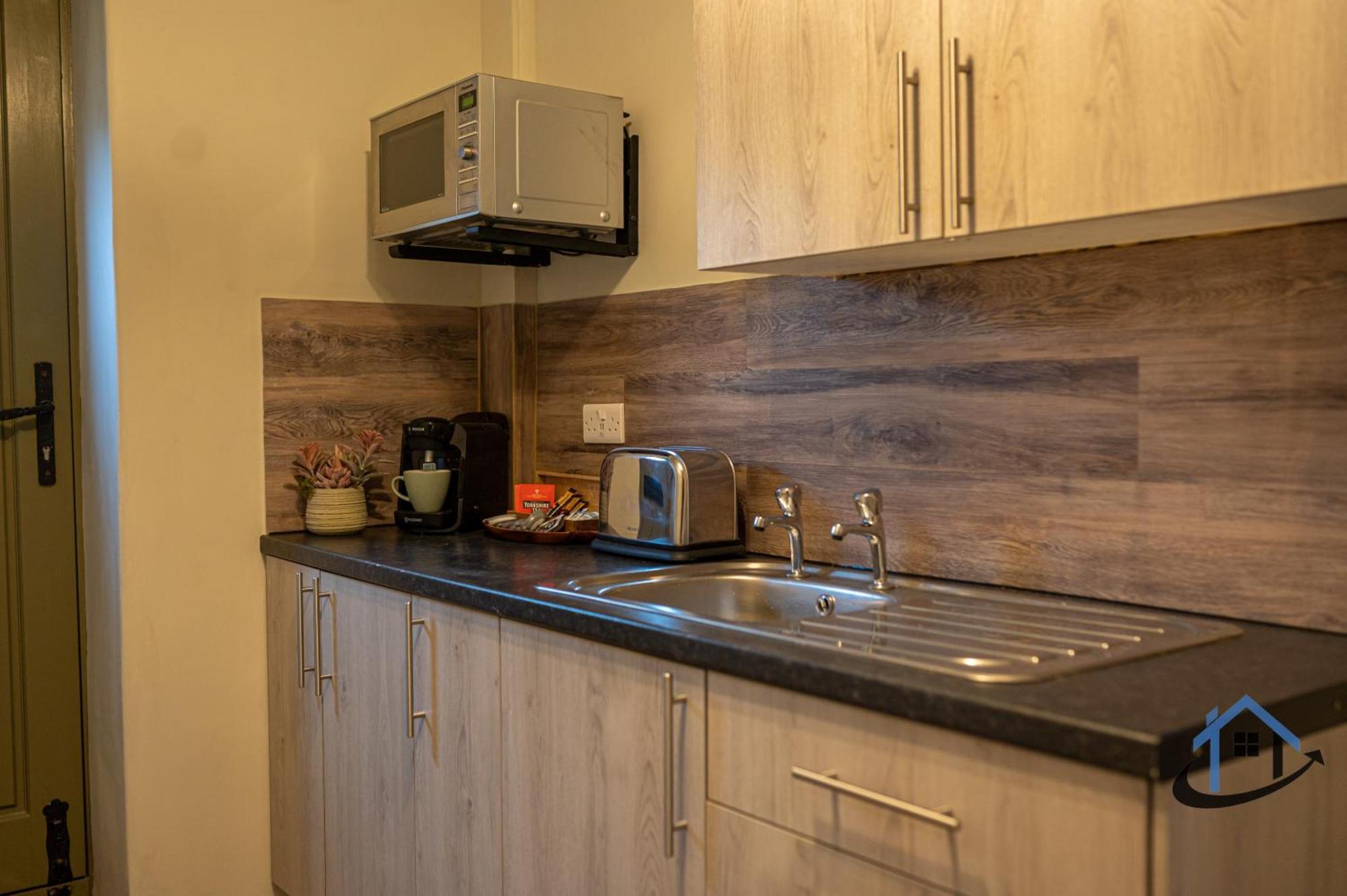 Stanwick Studio, Cosy Country Studio, Sleeps 4, Parking, Wifi Екстериор снимка